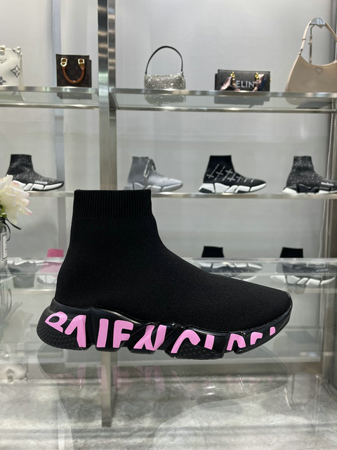 Balenciaga SZ 38-44 22301275-6 2 Colors