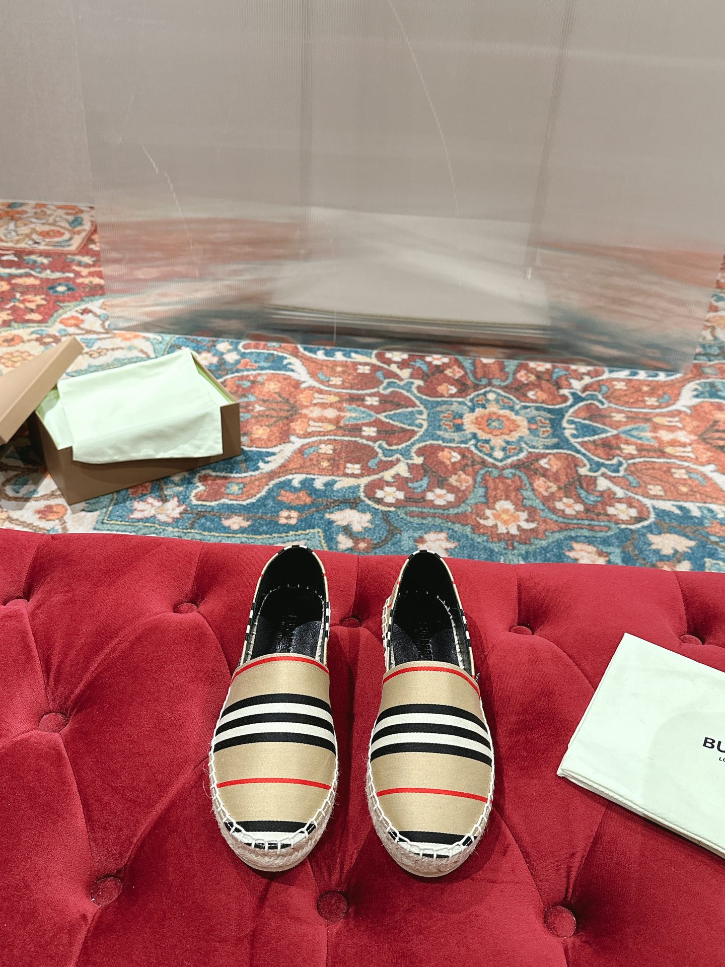 Burberry sz35-45 h0609