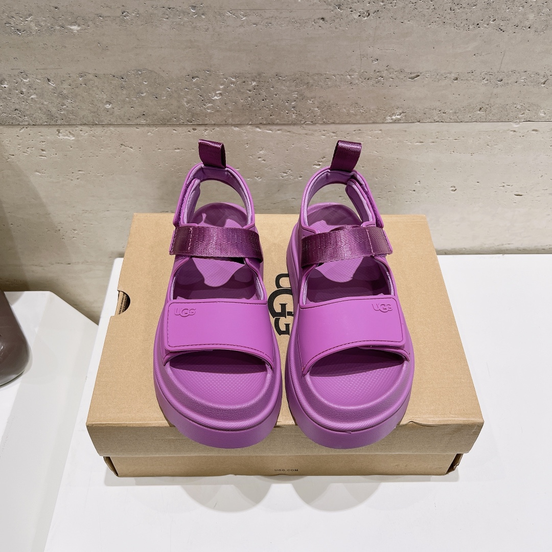 UGG Sandals