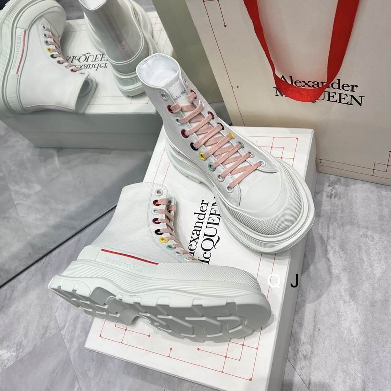 Alexander McQueen High help man Ts