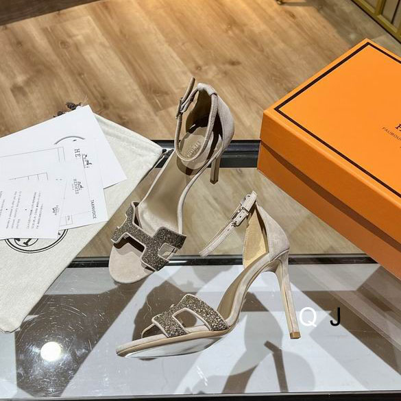 Hermes High heels Ts